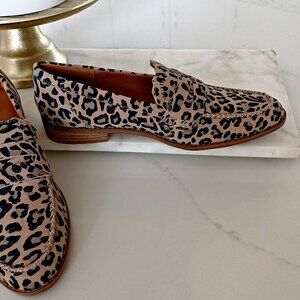 NEW! LUCKY BRAND LEOPARD PRINT LOAFER
